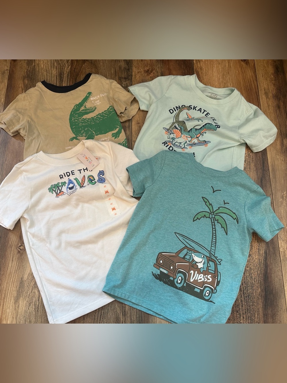 Lot of 4 Boys Short Sleeve Shirts 4T Blue Dinosaur Shark Lightweight